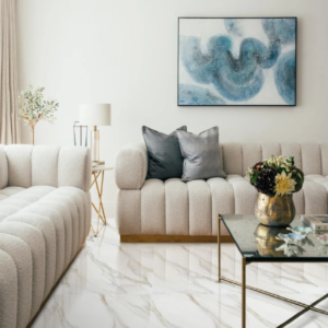 Pavimento Calacatta Gold effetto marmo bianco e oro per interni eleganti